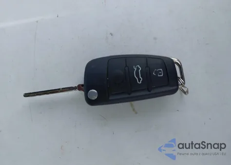 2010 Audi A6 3.0 Premium z USA, uszkodzony, nr VIN WAUFGAFB3AN043284